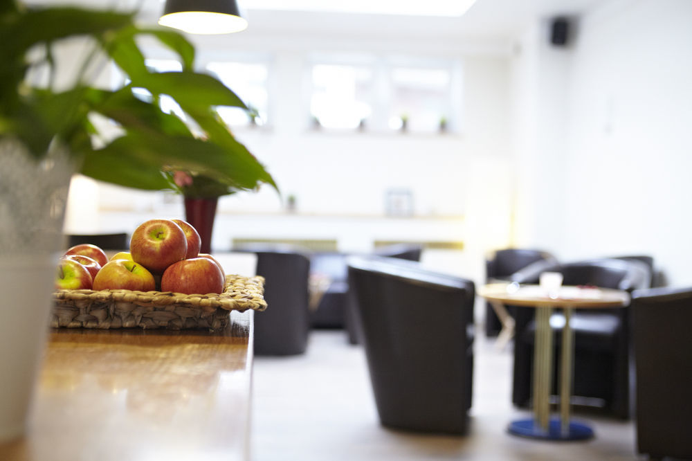 Hotel Ostseehalle Kiel By Premiere Classe Экстерьер фото
