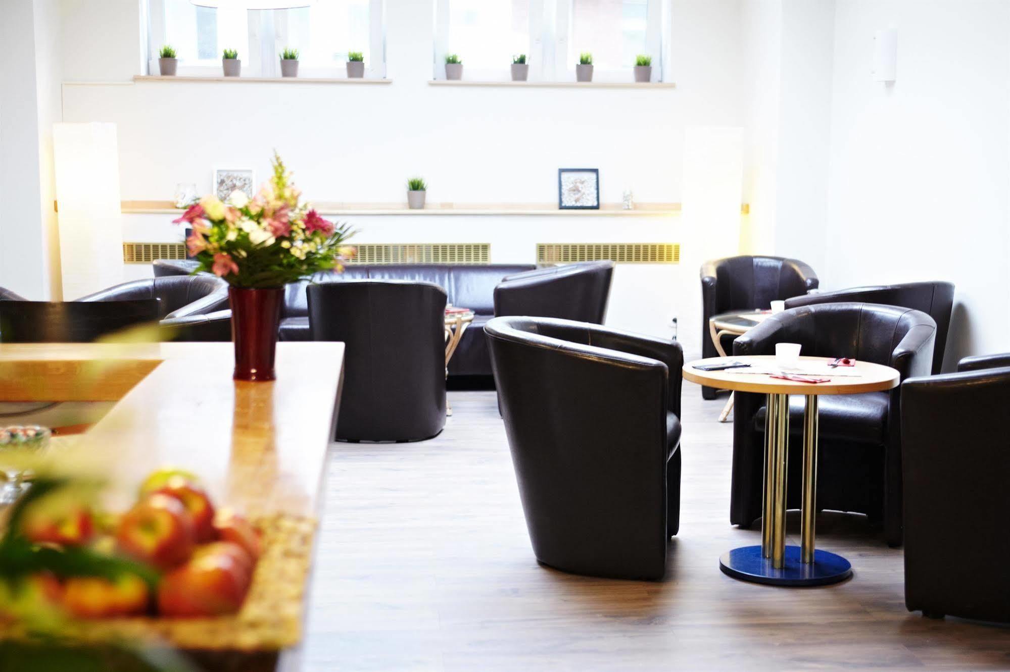 Hotel Ostseehalle Kiel By Premiere Classe Экстерьер фото